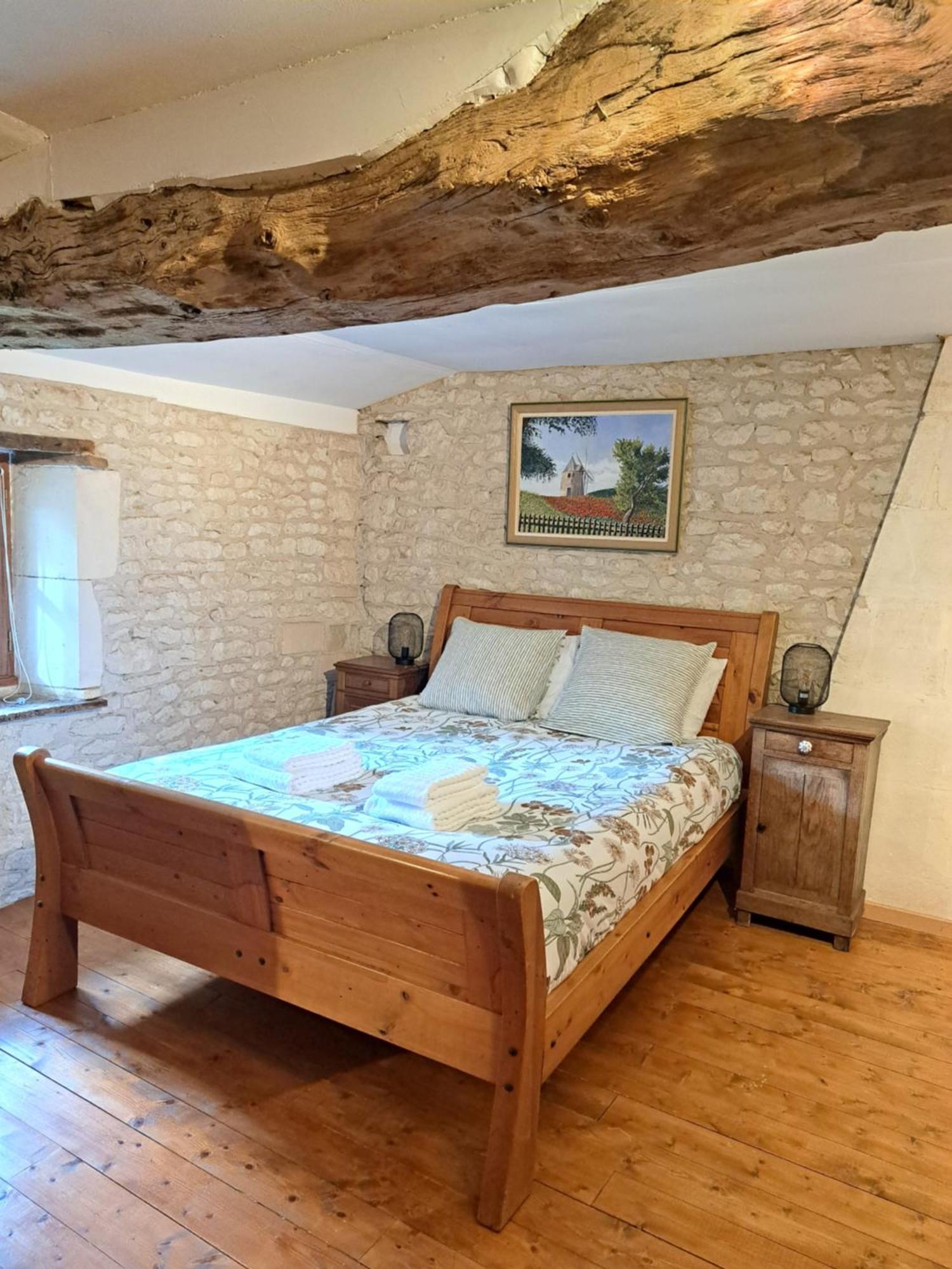 Le Moulin Etourneau - 3 Gites Avec 2 Piscines Champagnac  Exterior foto
